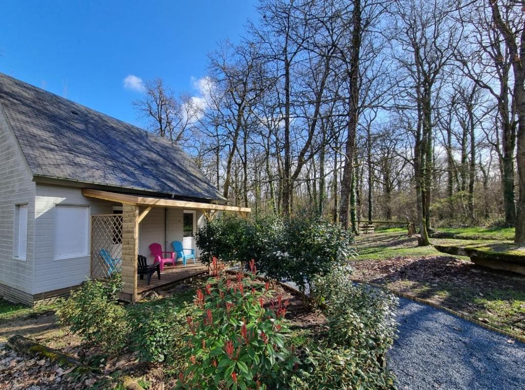 Les Chalets De Saumur, Piscine & Parc Boise, 100M Du Cadrenoir Exteriör bild