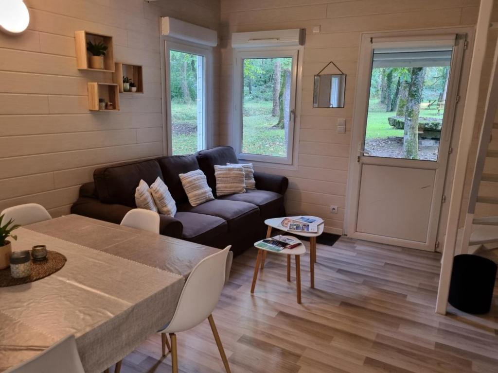 Les Chalets De Saumur, Piscine & Parc Boise, 100M Du Cadrenoir Exteriör bild