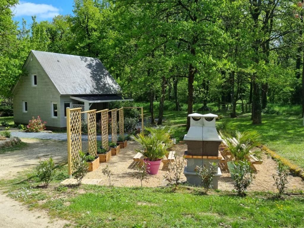 Les Chalets De Saumur, Piscine & Parc Boise, 100M Du Cadrenoir Exteriör bild