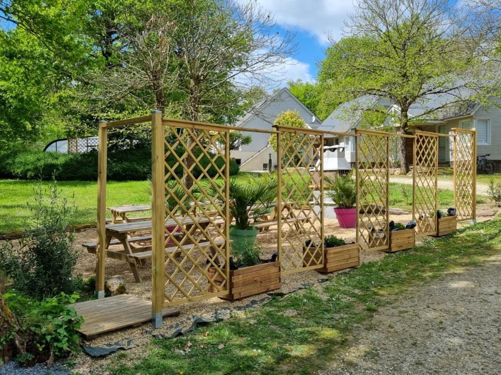 Les Chalets De Saumur, Piscine & Parc Boise, 100M Du Cadrenoir Exteriör bild