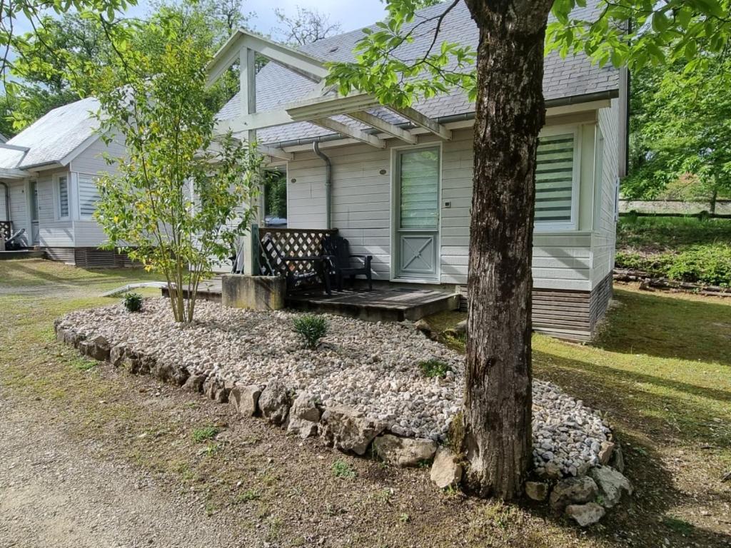 Les Chalets De Saumur, Piscine & Parc Boise, 100M Du Cadrenoir Exteriör bild