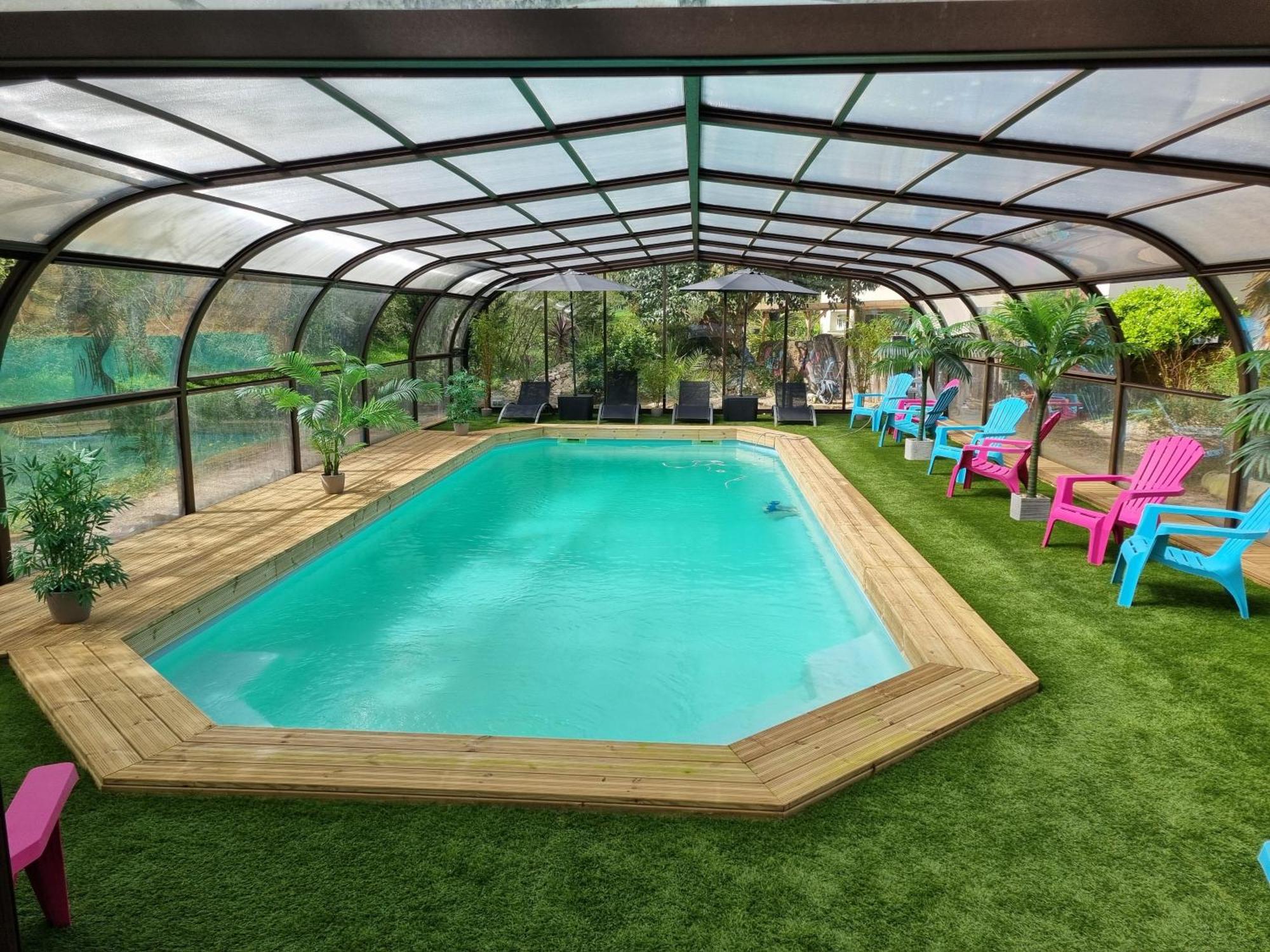 Les Chalets De Saumur, Piscine & Parc Boise, 100M Du Cadrenoir Exteriör bild