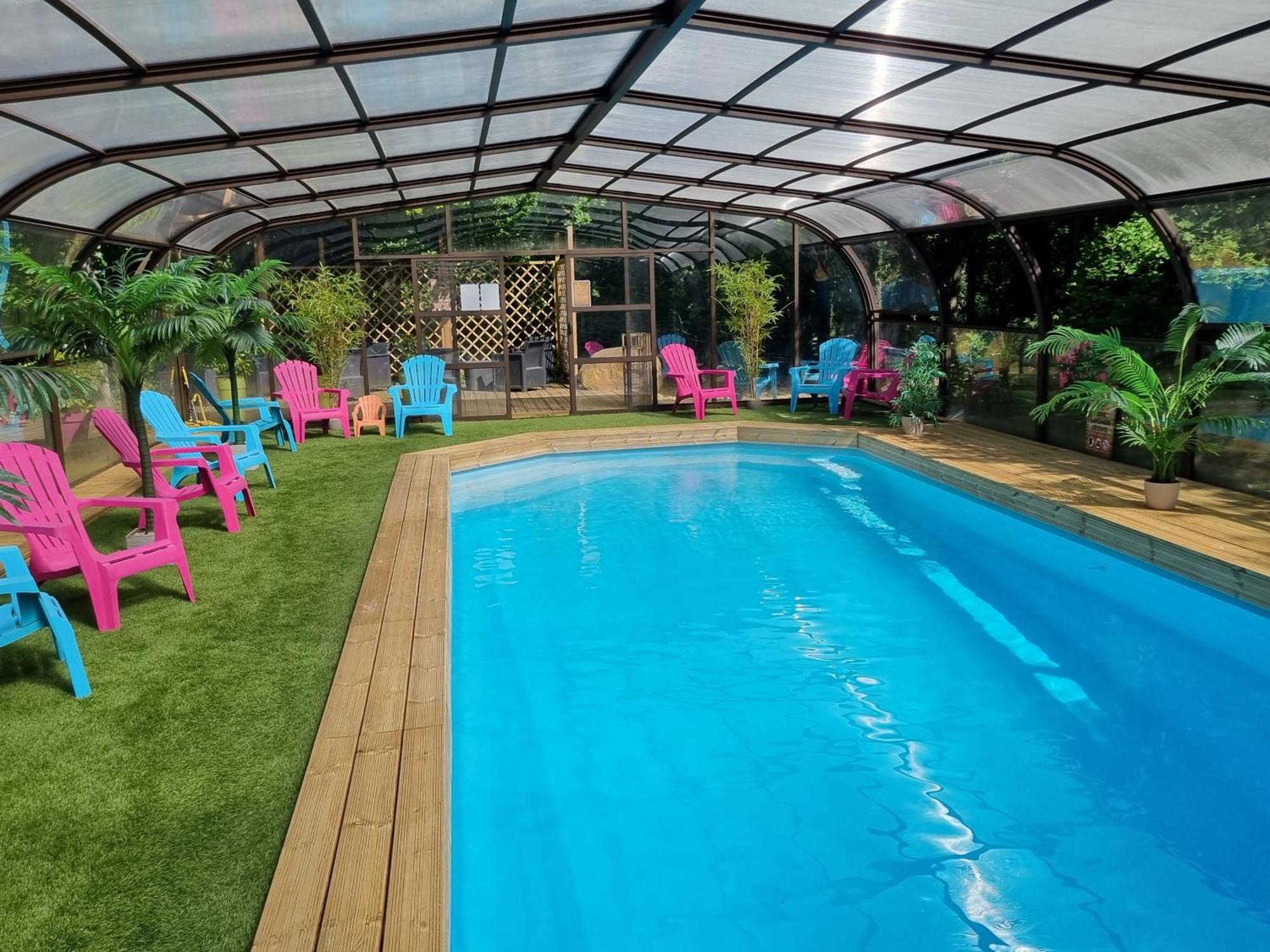 Les Chalets De Saumur, Piscine & Parc Boise, 100M Du Cadrenoir Exteriör bild